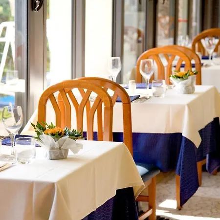 Eden Park Hotel
