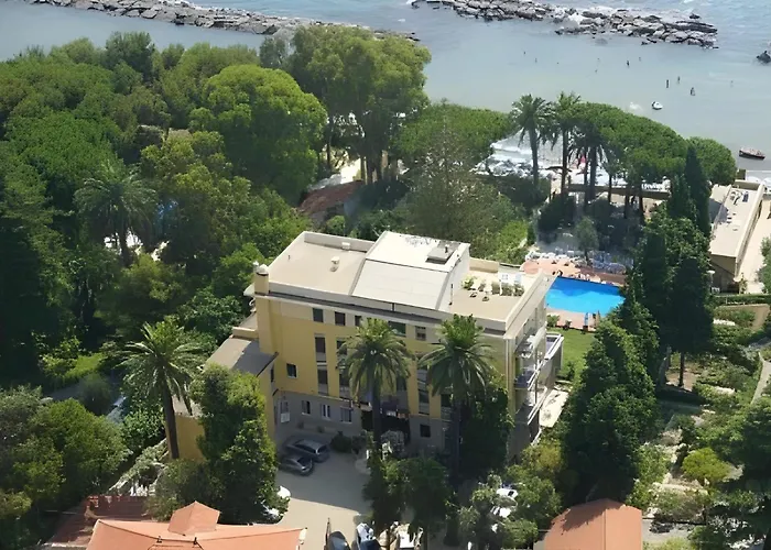 Eden Park 4* Diano Marina